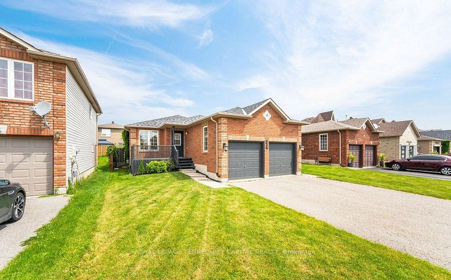 Front of Unit Lower, 38 Irene Drive