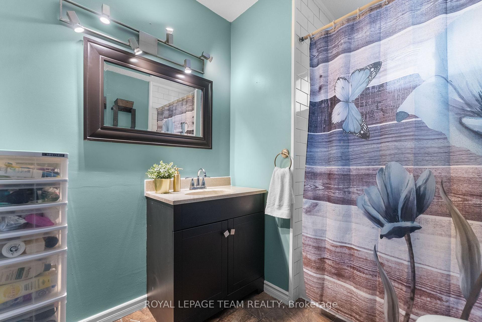 Photo 11 of 103 Leland Street, Ottawa, Fitzroy Ward (South West) — HOMEH