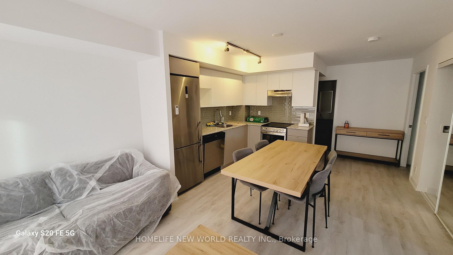 Photo 3 of Unit 615, 120 Varna Drive, Toronto, Englemount-Lawrence — HOMEH