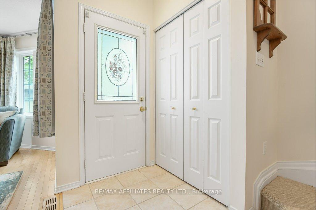 Photo 2 of 16 North Ridge Manor, Carleton Place — HOMEH