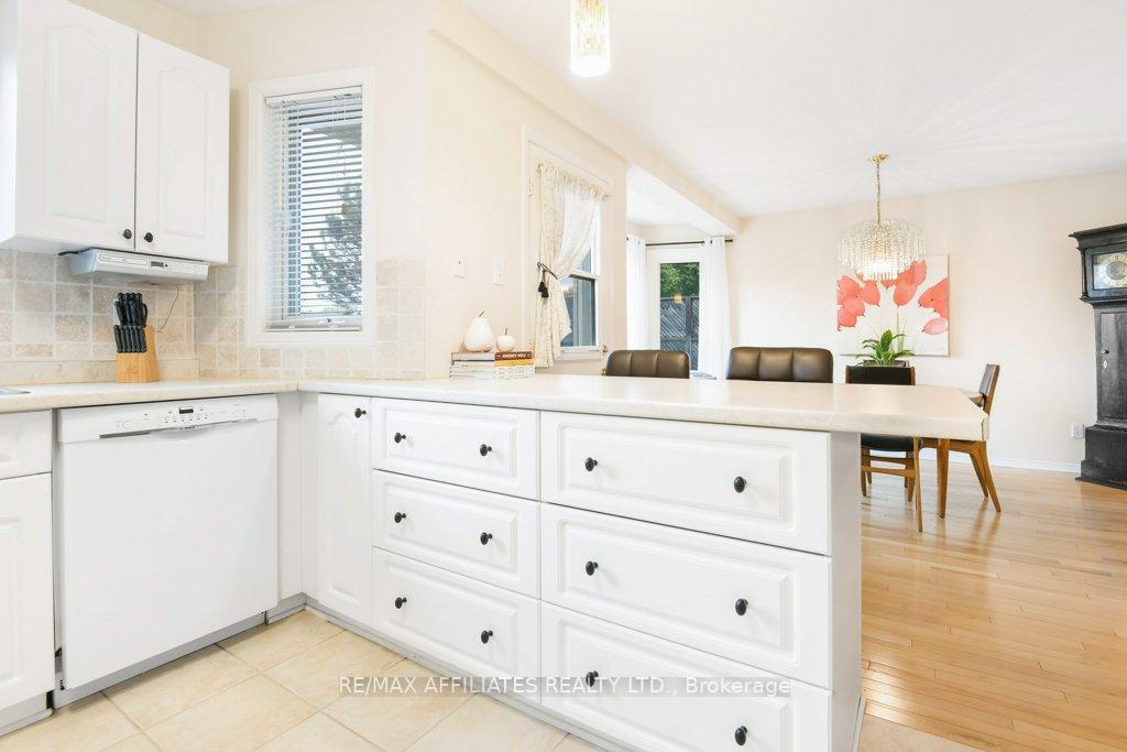 Photo 13 of 16 North Ridge Manor, Carleton Place — HOMEH