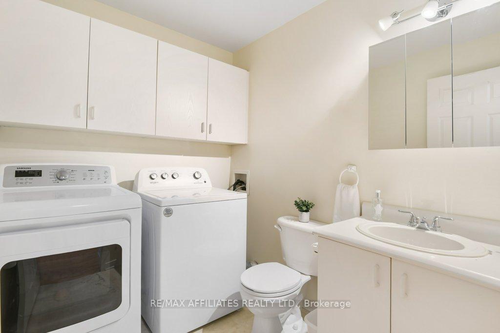 Photo 14 of 16 North Ridge Manor, Carleton Place — HOMEH