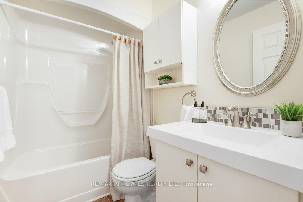 Photo 19 of 16 North Ridge Manor, Carleton Place — HOMEH