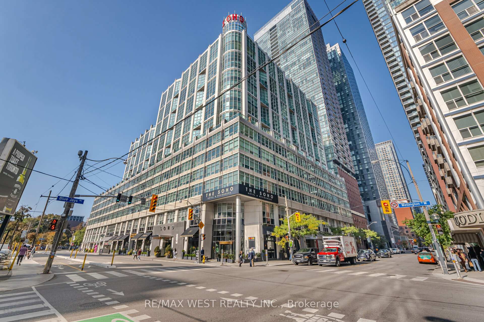 Front of Unit 1115, 36 Blue Jays Way