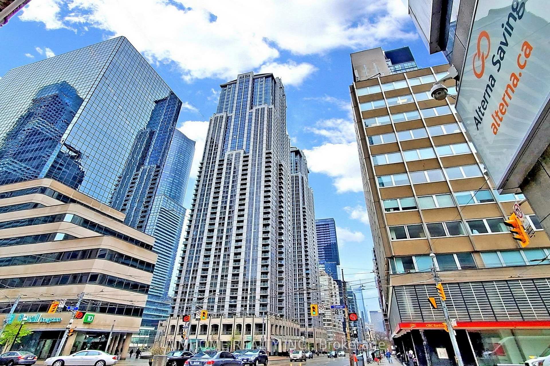 Front of Unit 2712, 763 Bay Street