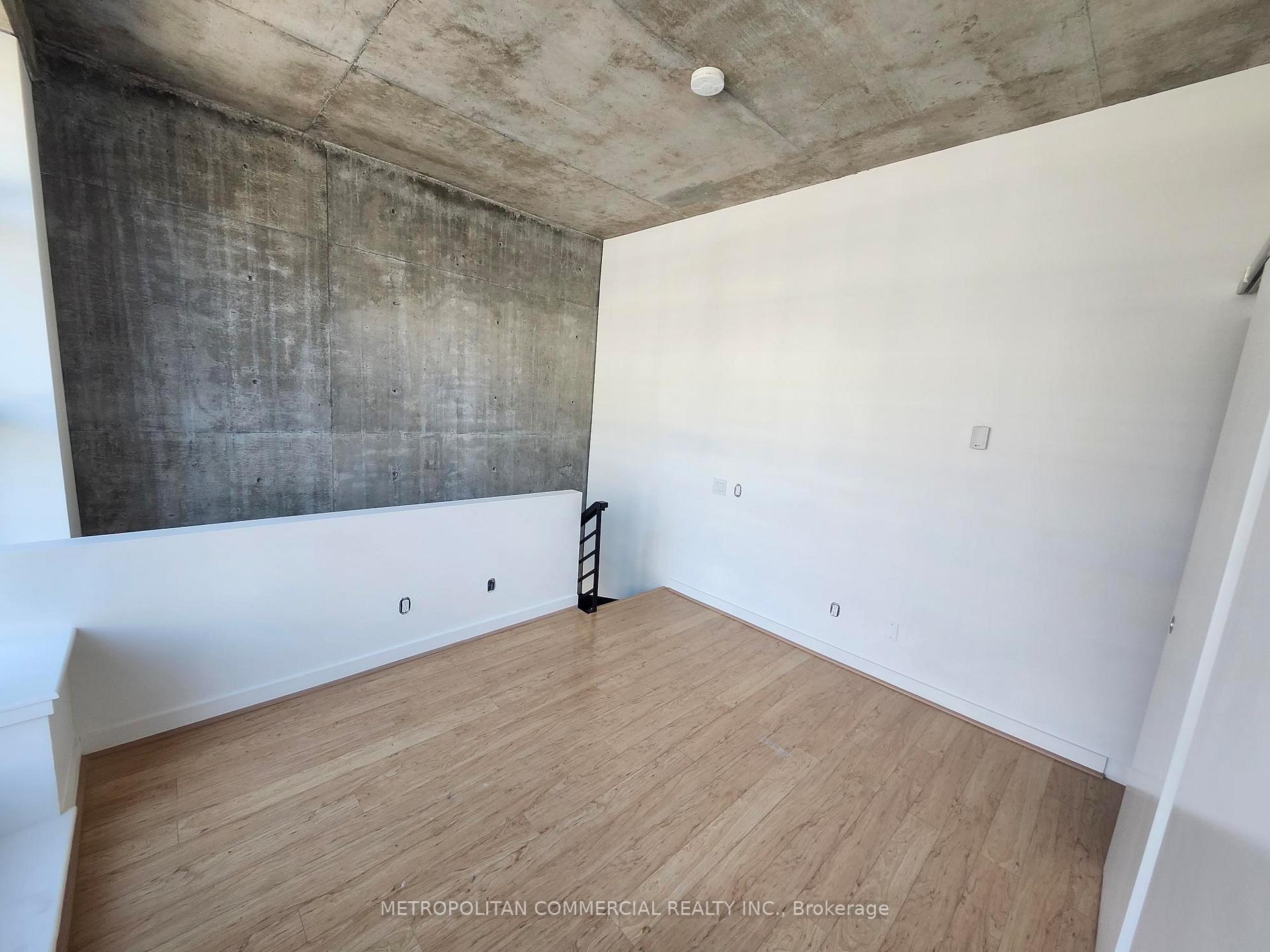Photo 6 of Unit 703, 29 Camden Street, Toronto, Waterfront Communities — HOMEH