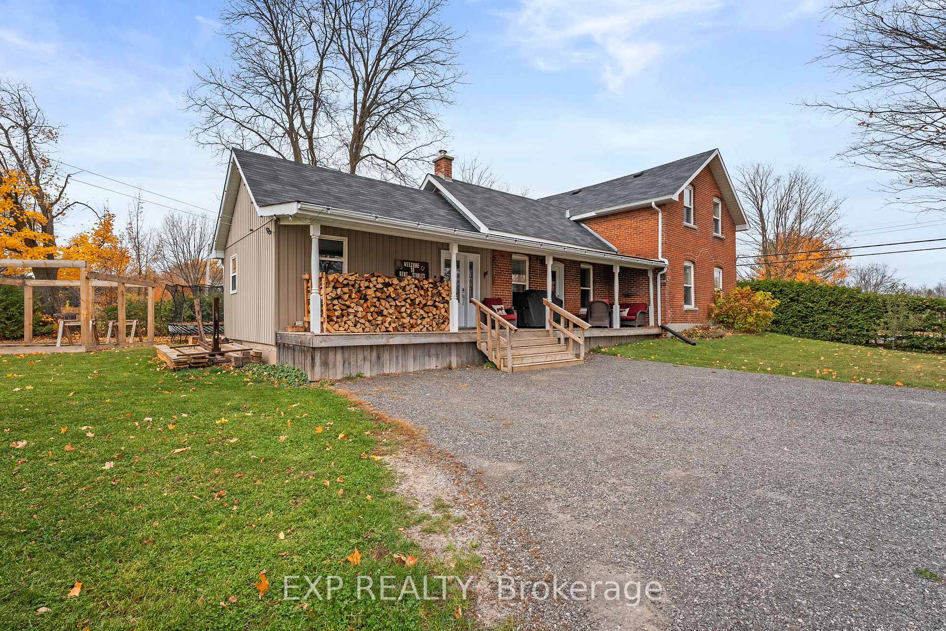Photo 9 of 1742 Cameron Street W, Brock, Cannington — HOMEH