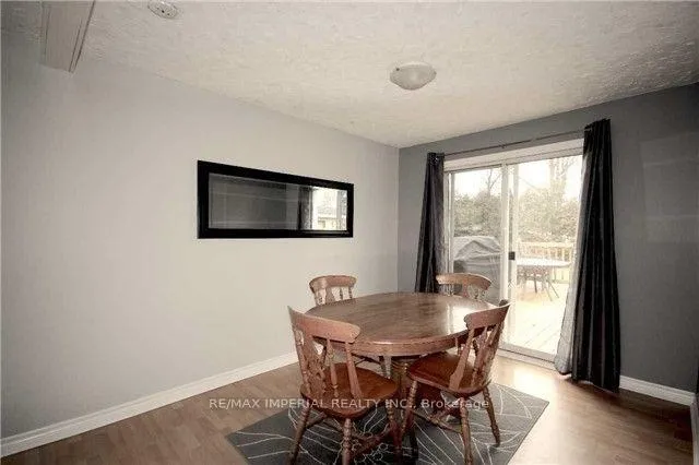 Photo 5 of 48 Alice Avenue, Georgina, Keswick North — HOMEH