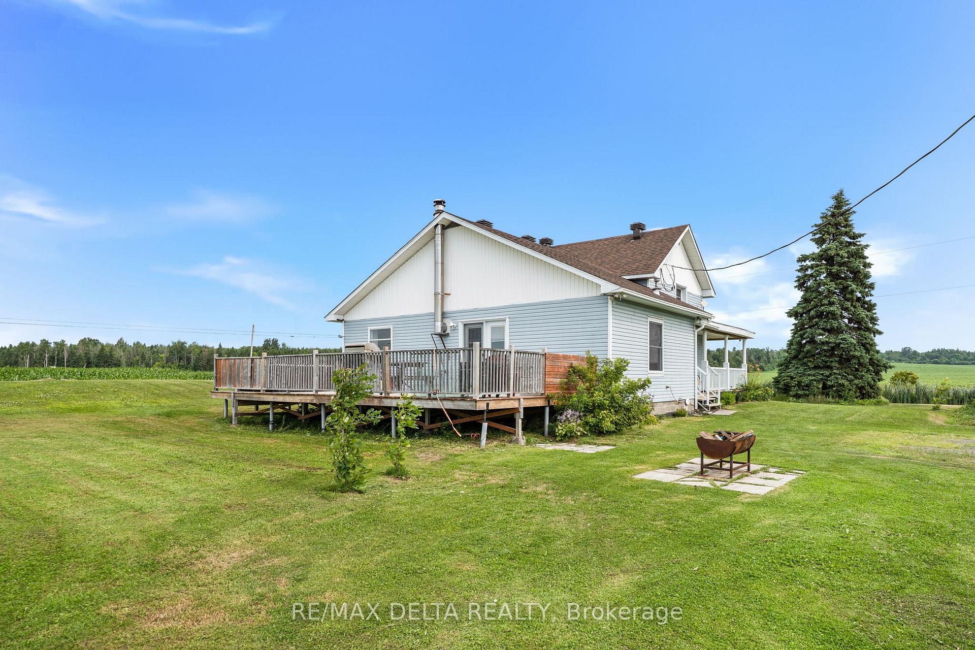 Photo 23 of 1554 Nixon Road, Champlain, Champlain Twp — HOMEH