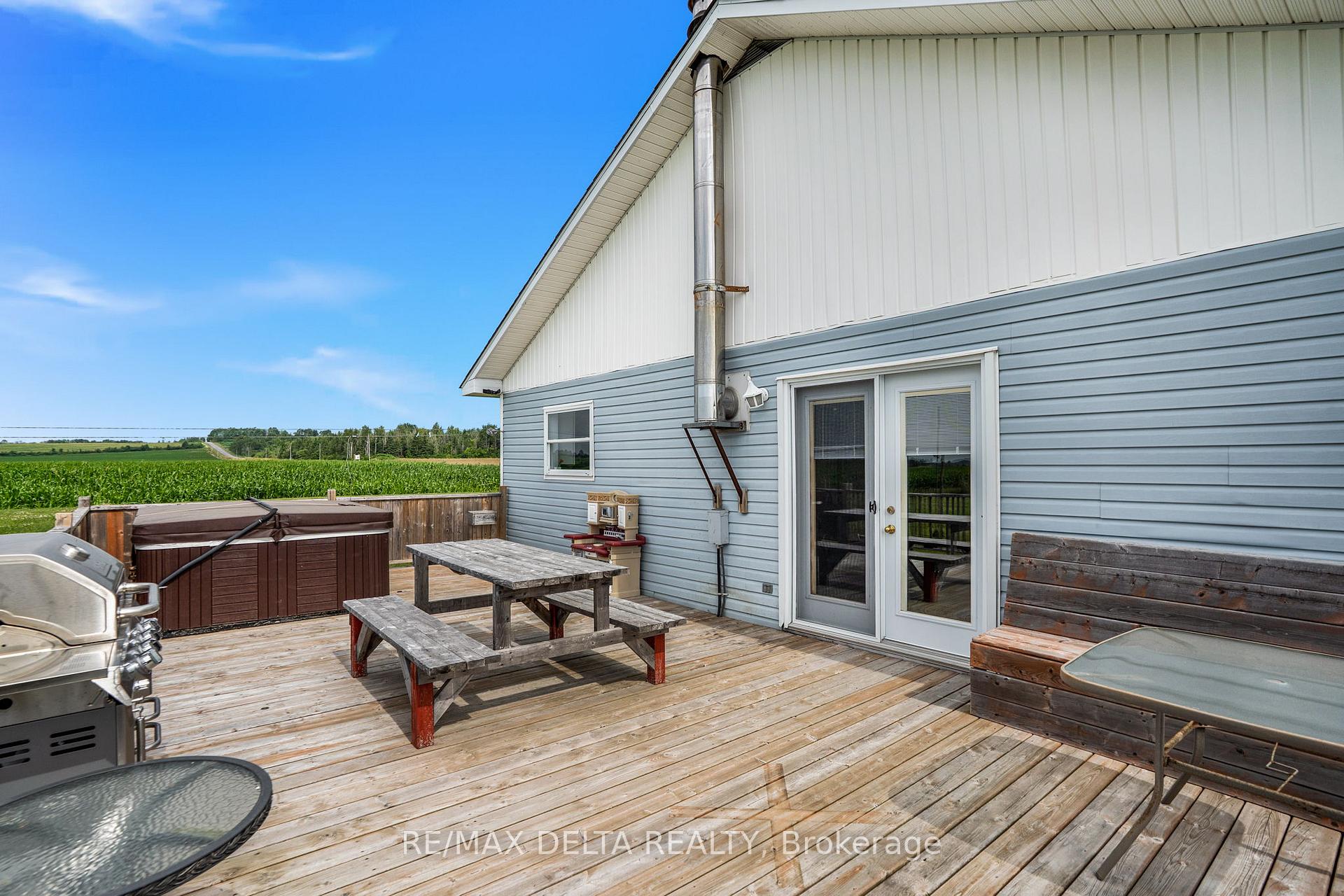 Photo 27 of 1554 Nixon Road, Champlain, Champlain Twp — HOMEH