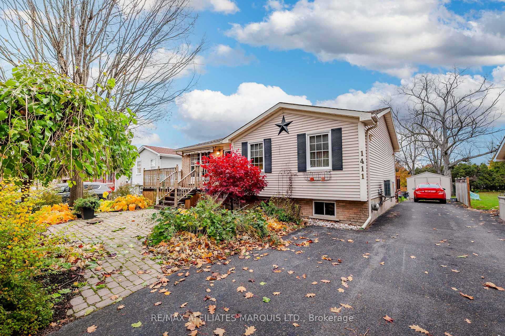 Photo 3 of 1411 Second Street W, Cornwall — HOMEH