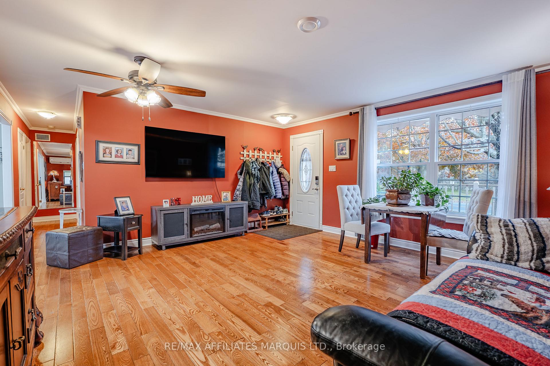 Photo 7 of 1411 Second Street W, Cornwall — HOMEH