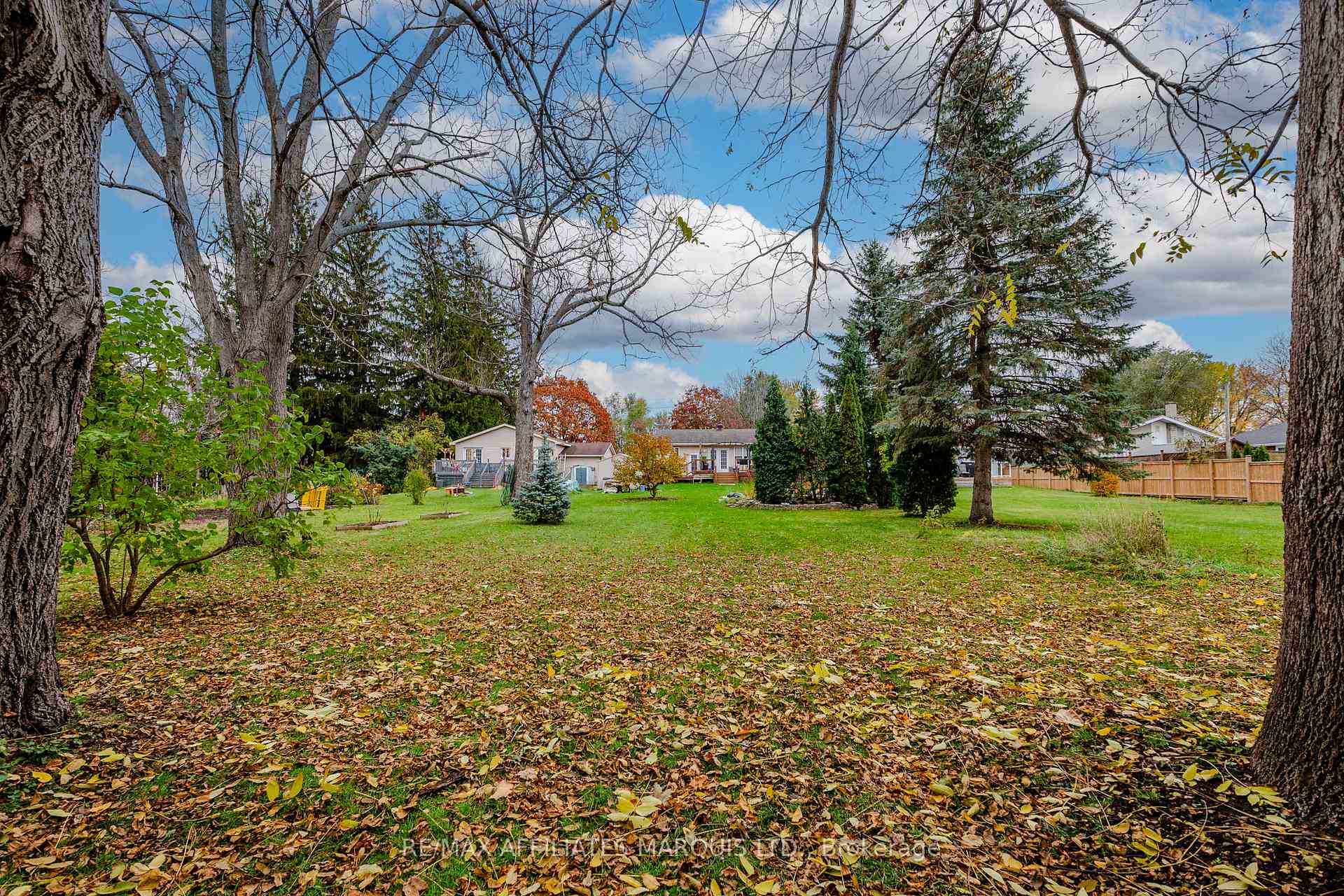 Photo 42 of 1411 Second Street W, Cornwall — HOMEH