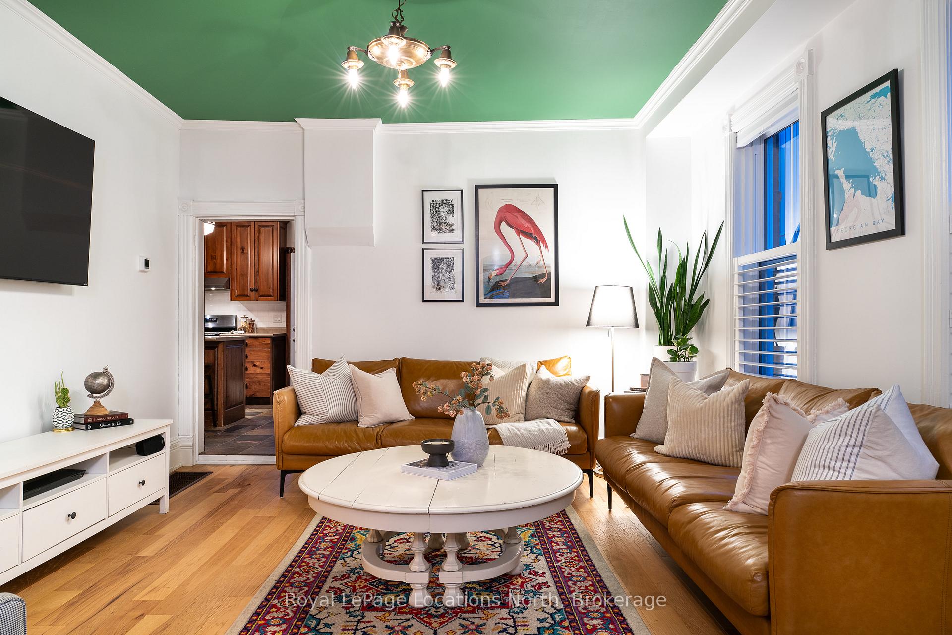 Photo 3 of 344 Birch Street, Collingwood — HOMEH