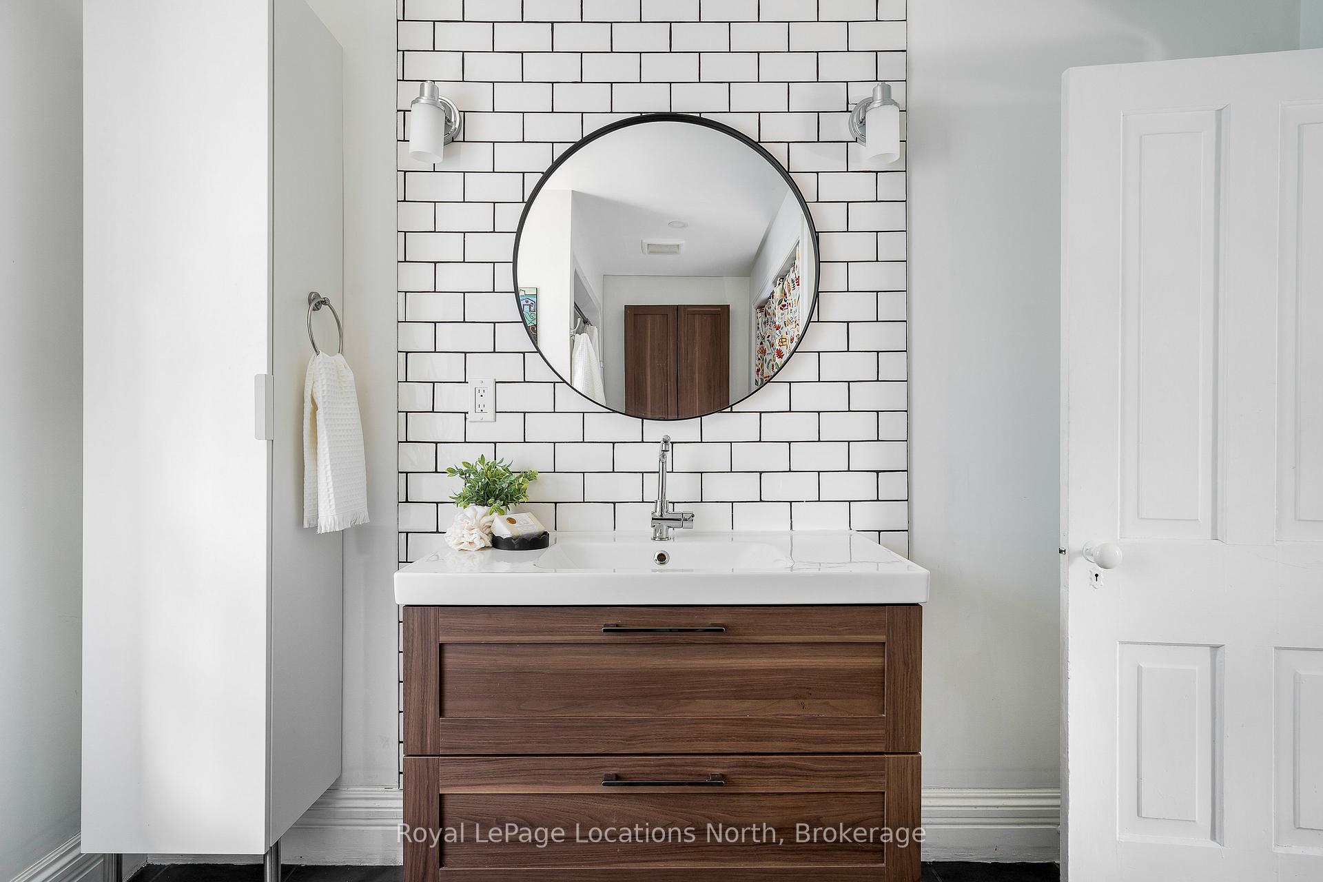 Photo 28 of 344 Birch Street, Collingwood — HOMEH