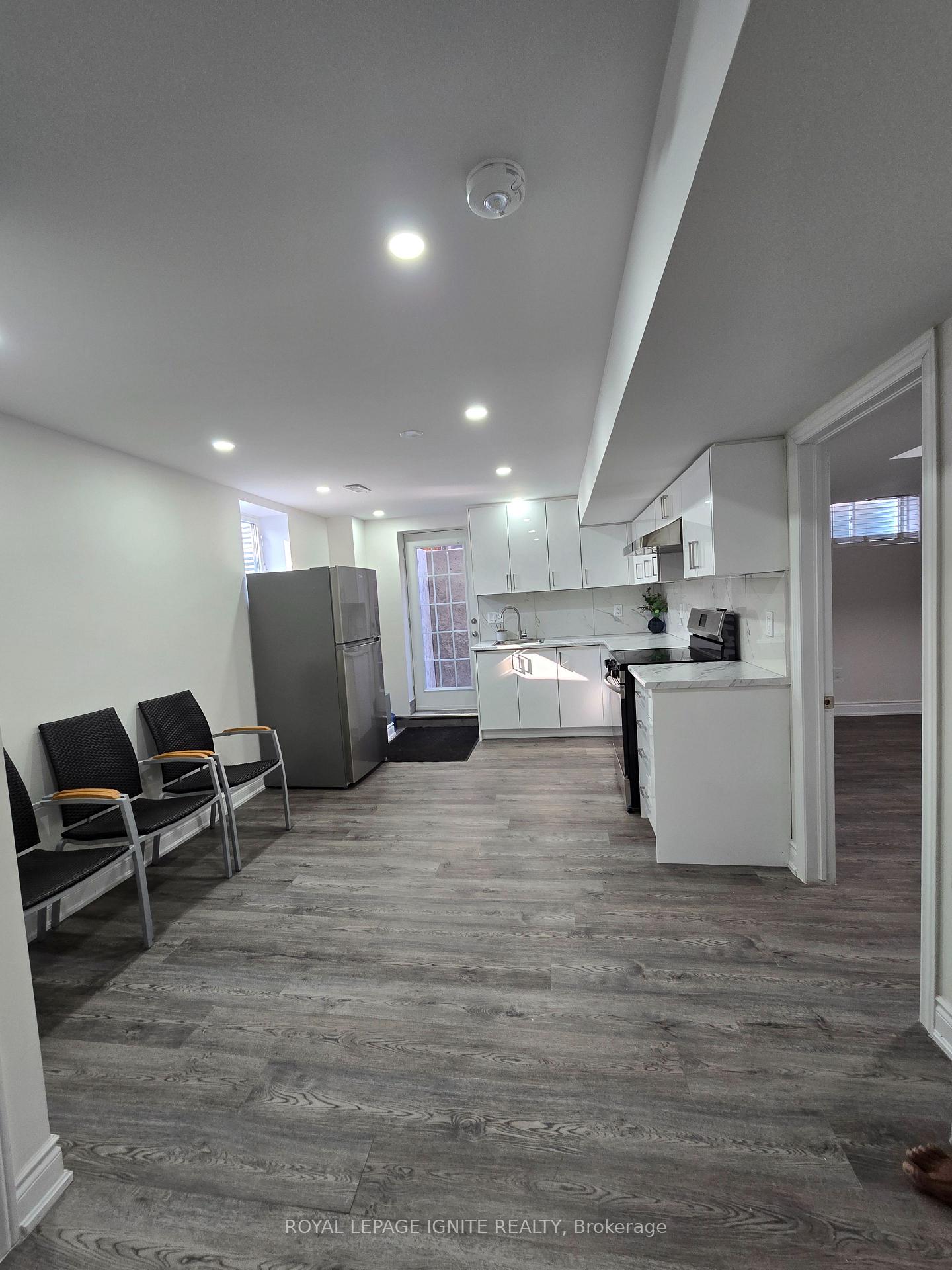 Photo 6 of Unit Bsmt, 7 Twistleton Street, Caledon, Rural Caledon — HOMEH