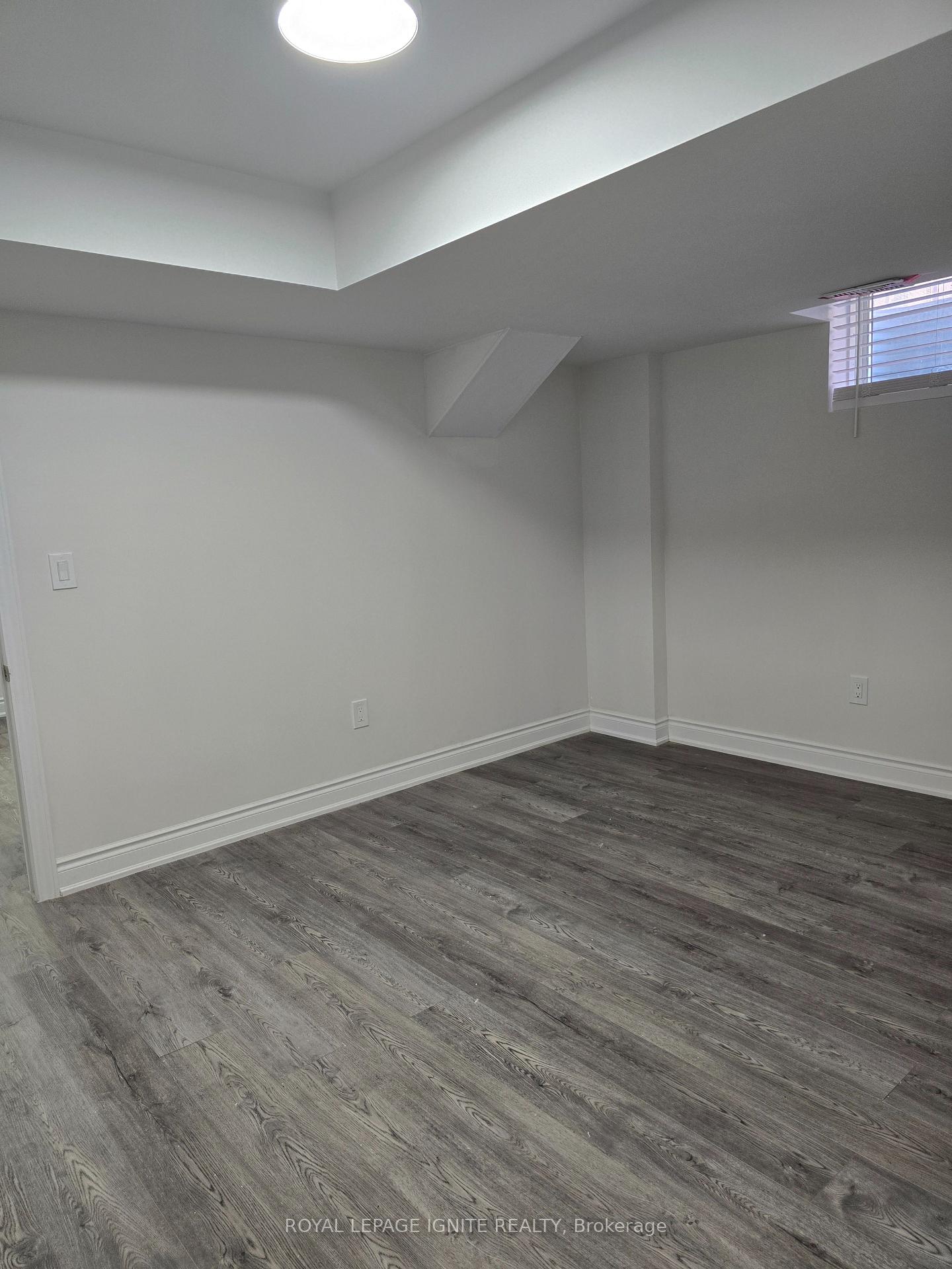 Photo 11 of Unit Bsmt, 7 Twistleton Street, Caledon, Rural Caledon — HOMEH