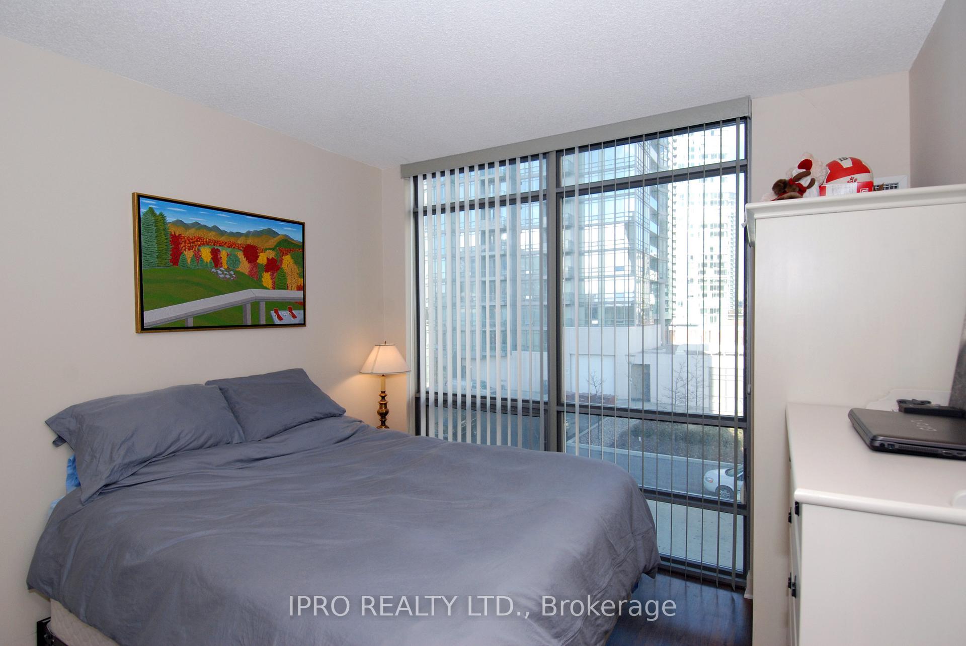 Photo 13 of Unit 310, 5 Mariner Terrace, Toronto, Waterfront Communities — HOMEH
