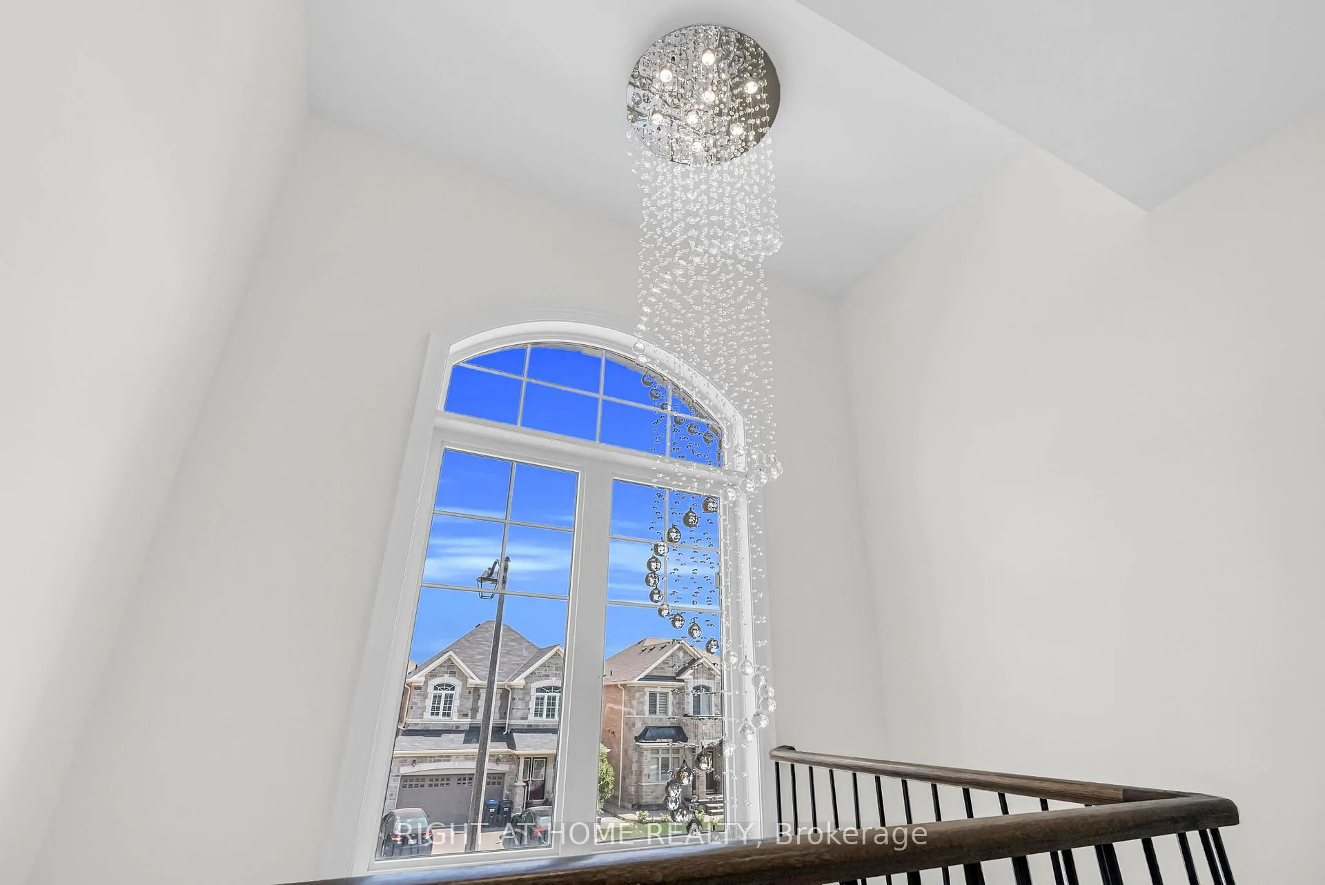 Photo 5 of 62 Dotchson Avenue, Caledon, Rural Caledon — HOMEH