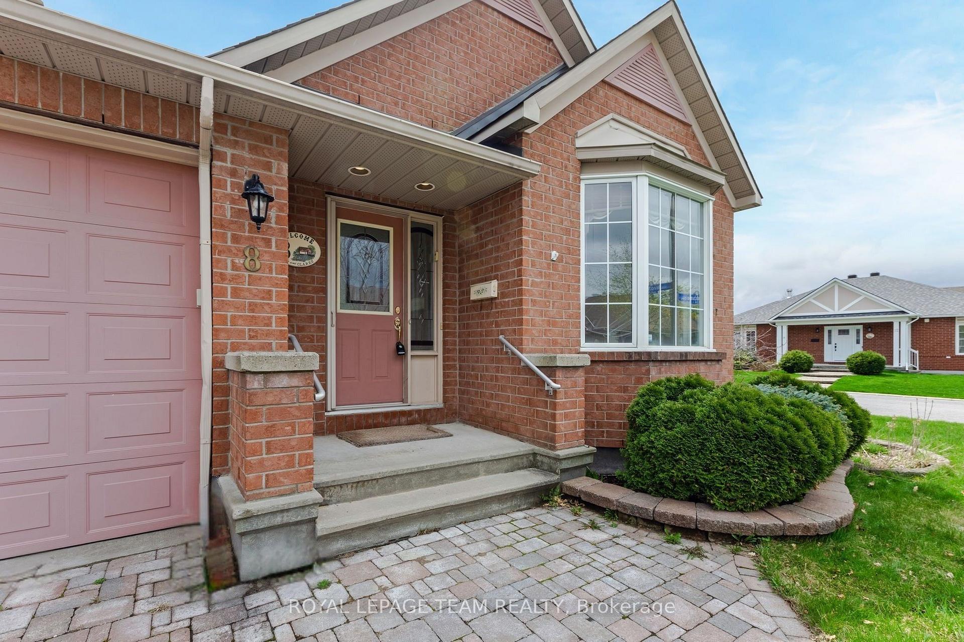 Photo 4 of 8 Windchime Crescent, Ottawa, Barrhaven East — HOMEH