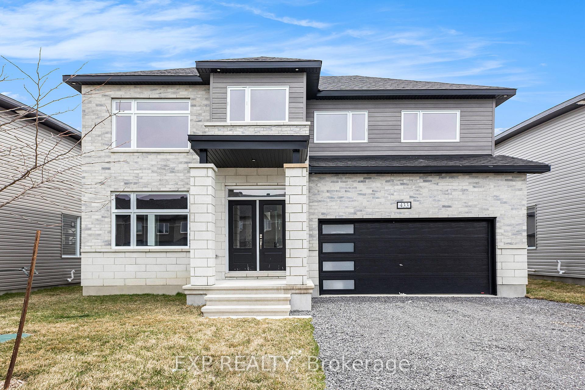 Photo 1 of 433 Fleet Canuck Private, Ottawa, Huntley Ward (South East) — HOMEH