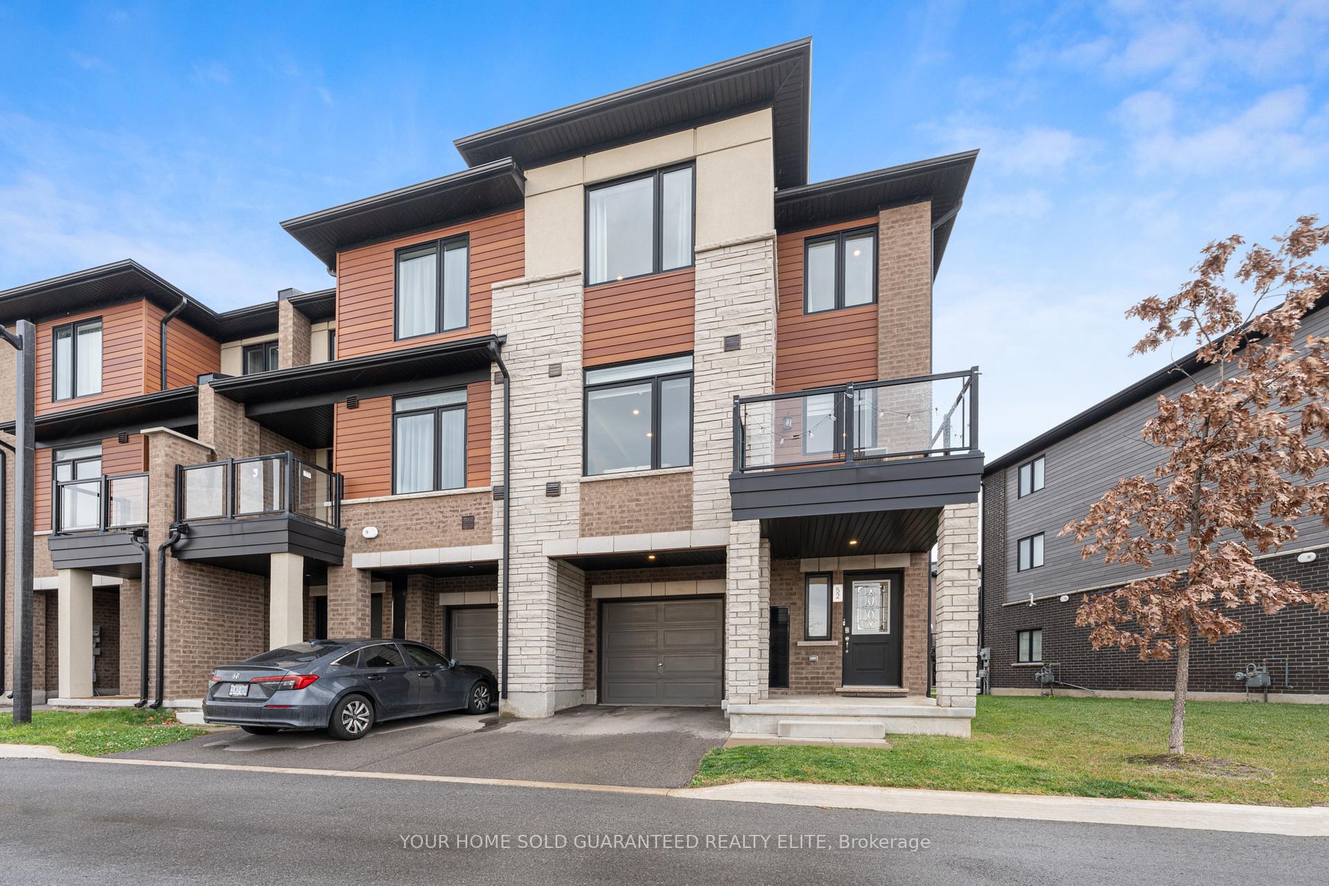 Front of Unit 52, 590 North Service Road