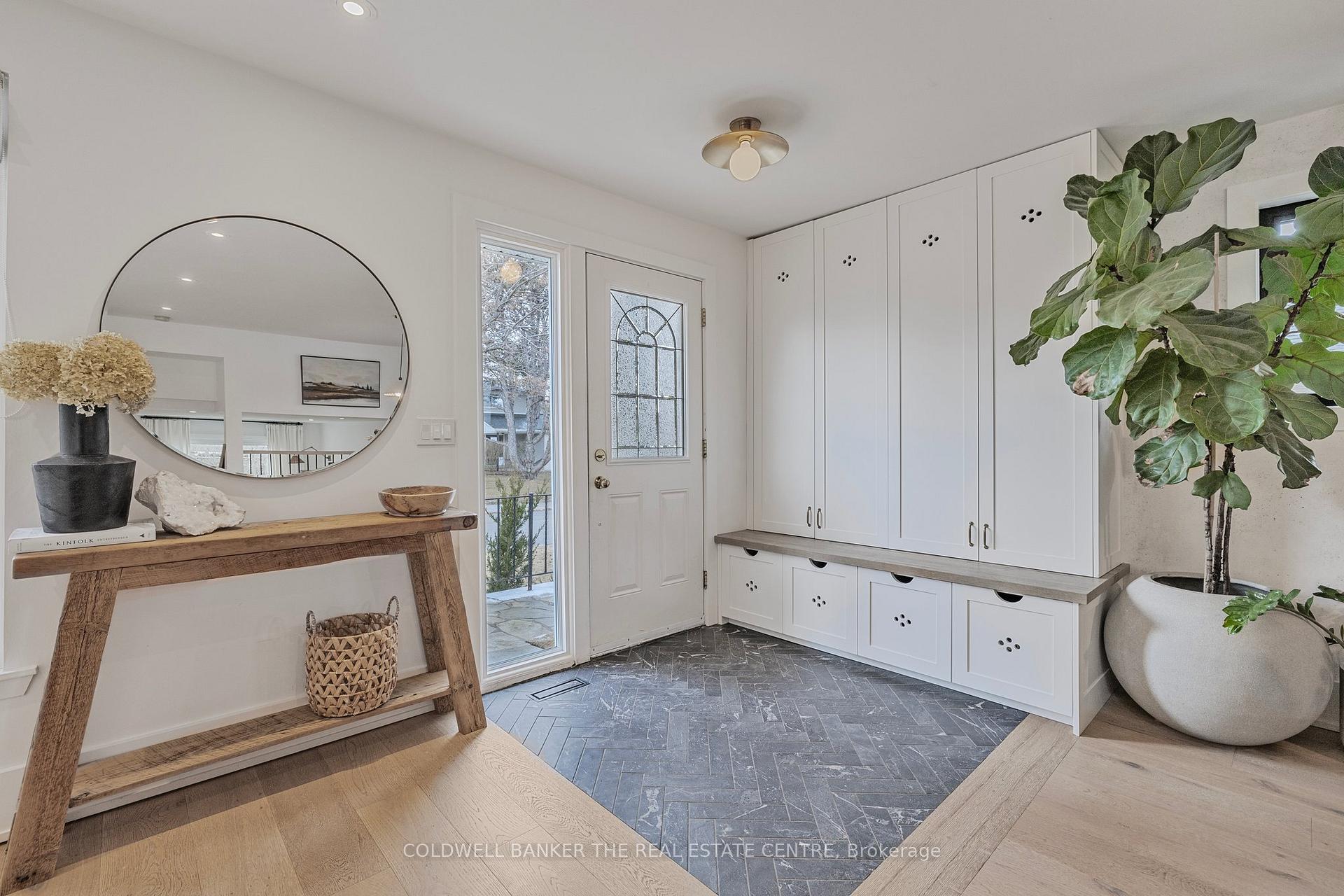 Photo 5 of 6 Boulding Drive, Aurora, Aurora Heights — HOMEH