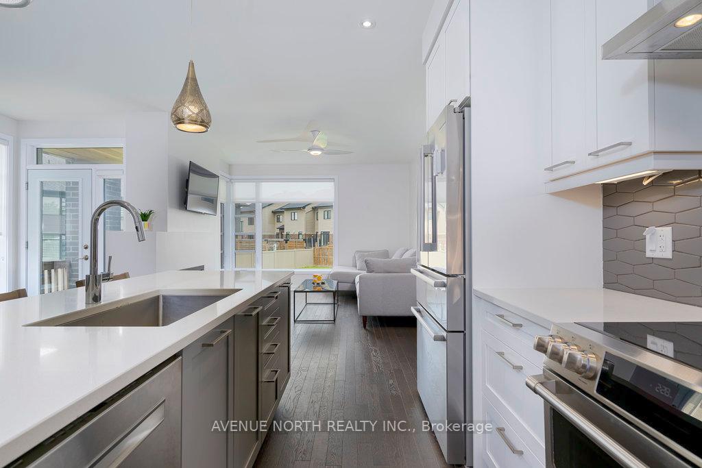 Photo 14 of 357 Big Dipper Street, Ottawa, Riverside South/Gloucester Glen — HOMEH