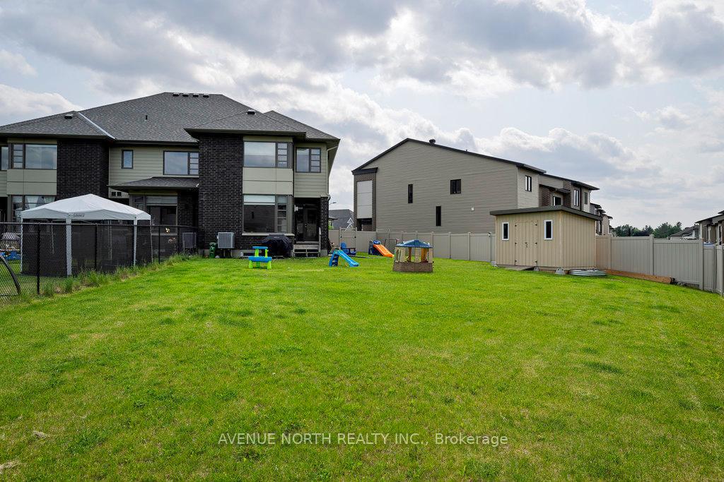 Photo 38 of 357 Big Dipper Street, Ottawa, Riverside South/Gloucester Glen — HOMEH
