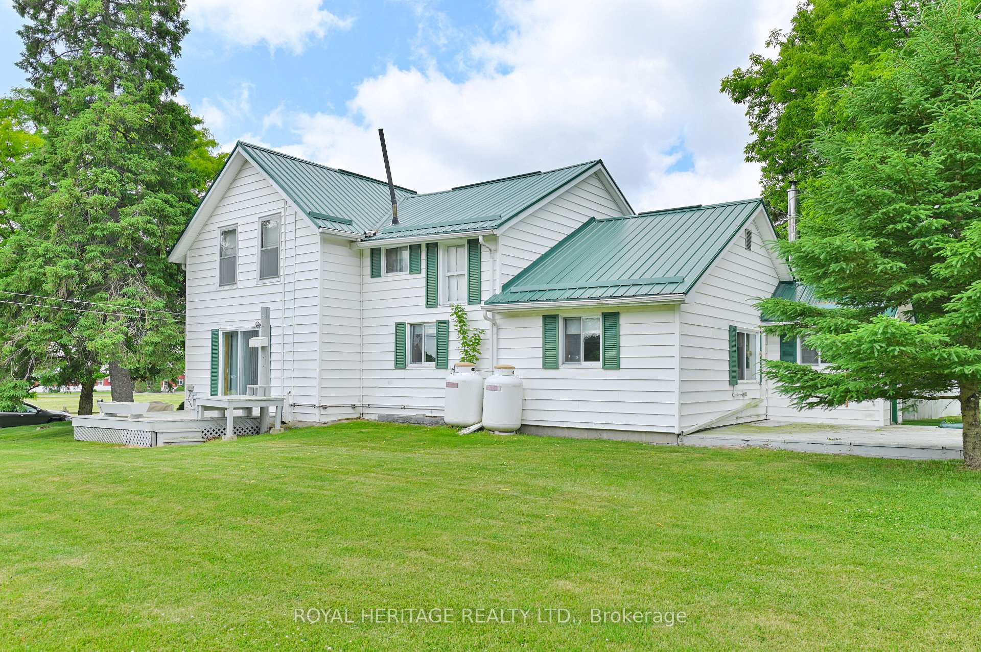 Photo 1 of 341 Casey Road, Belleville, Thurlow Ward — HOMEH