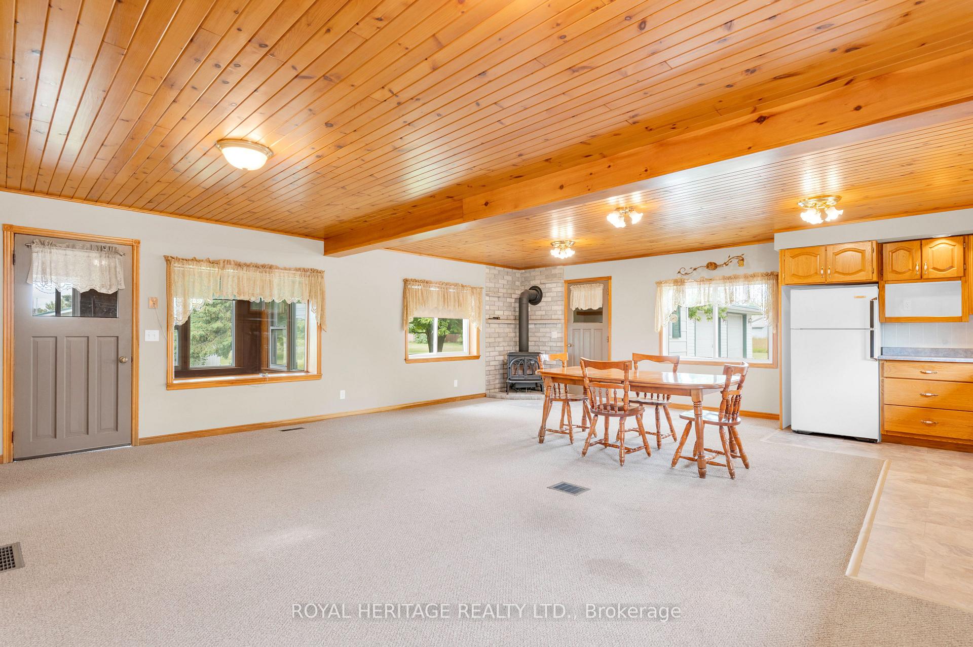 Photo 11 of 341 Casey Road, Belleville, Thurlow Ward — HOMEH