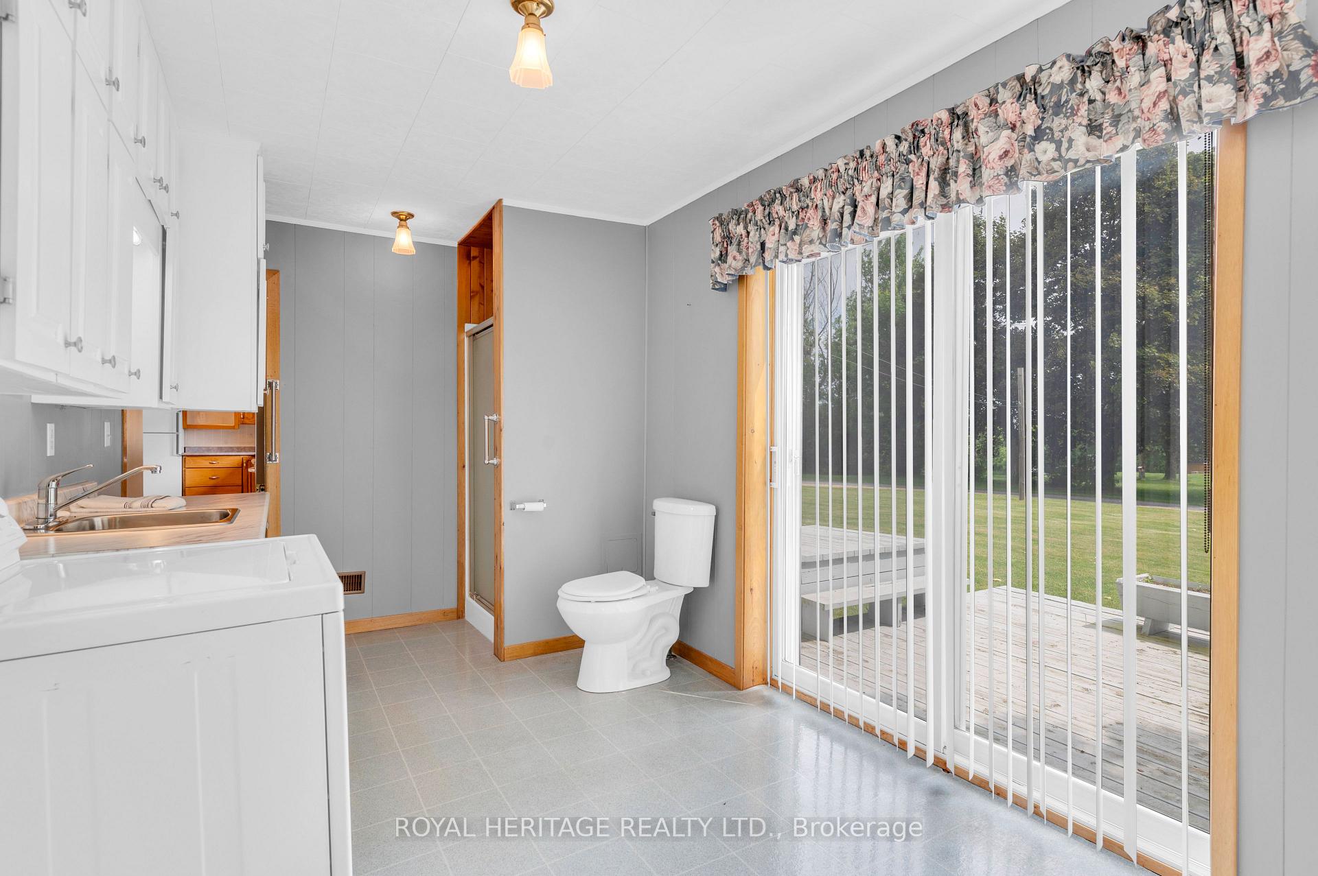Photo 17 of 341 Casey Road, Belleville, Thurlow Ward — HOMEH