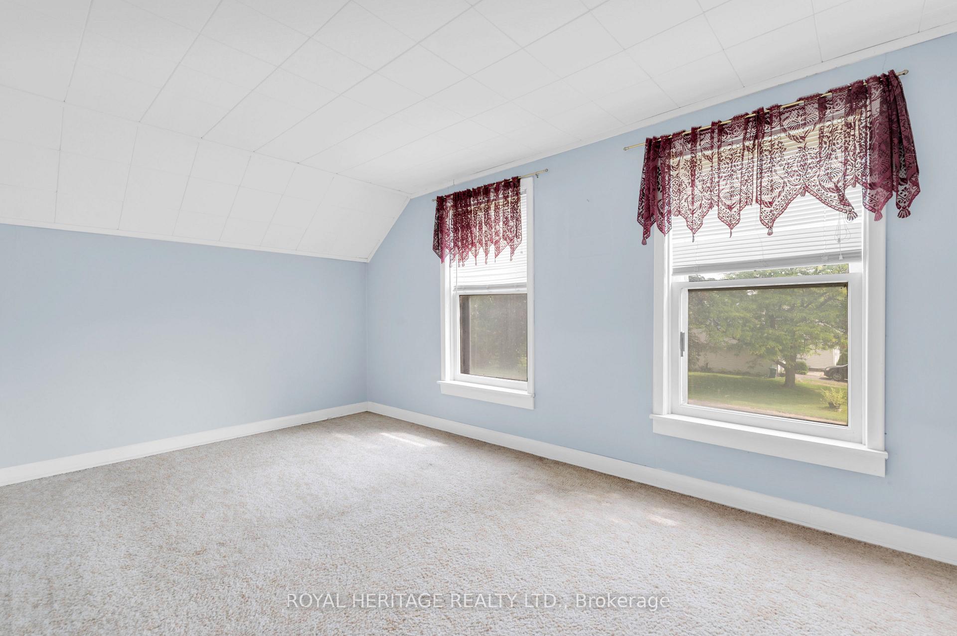 Photo 26 of 341 Casey Road, Belleville, Thurlow Ward — HOMEH