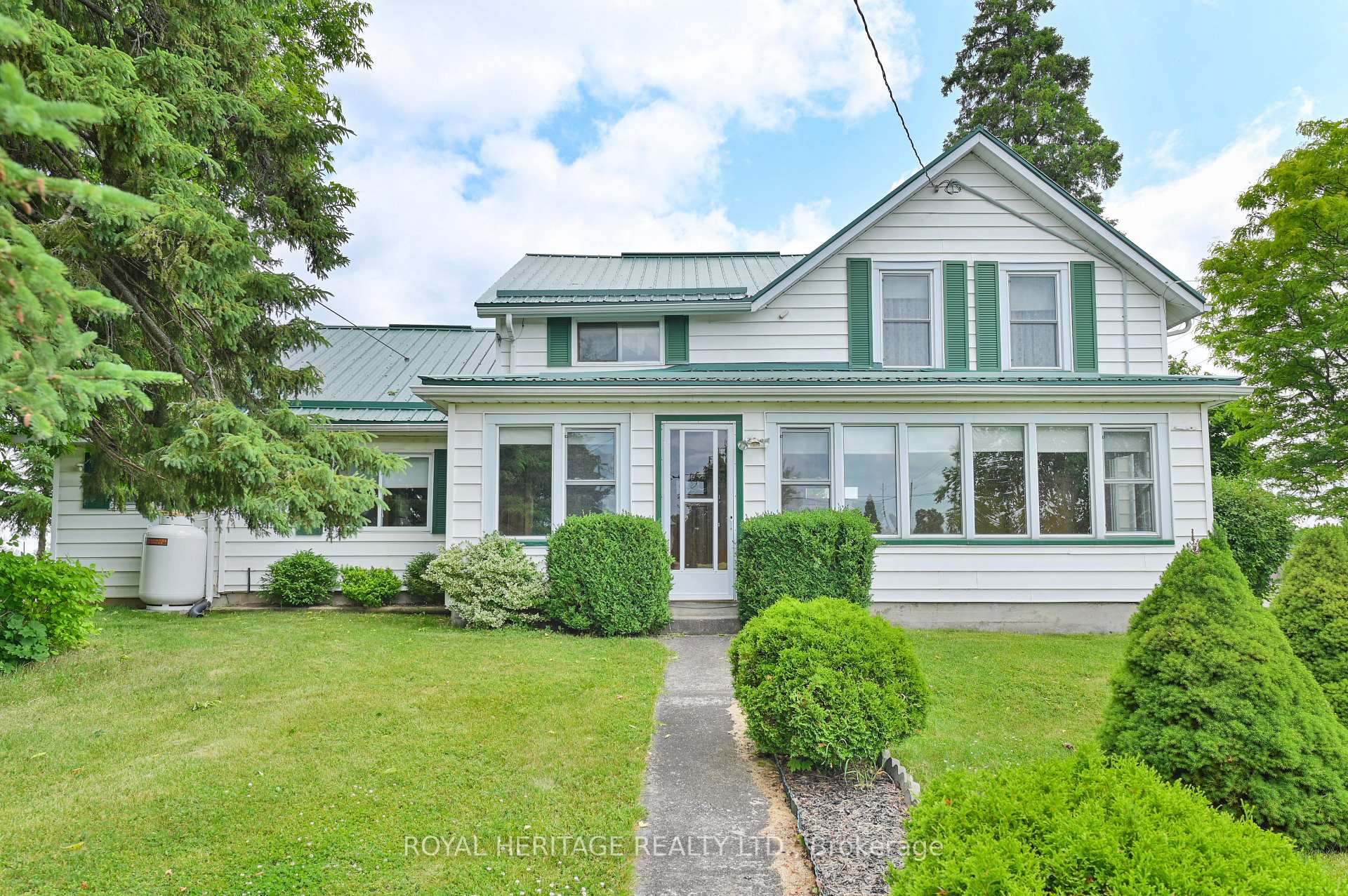 Photo 27 of 341 Casey Road, Belleville, Thurlow Ward — HOMEH