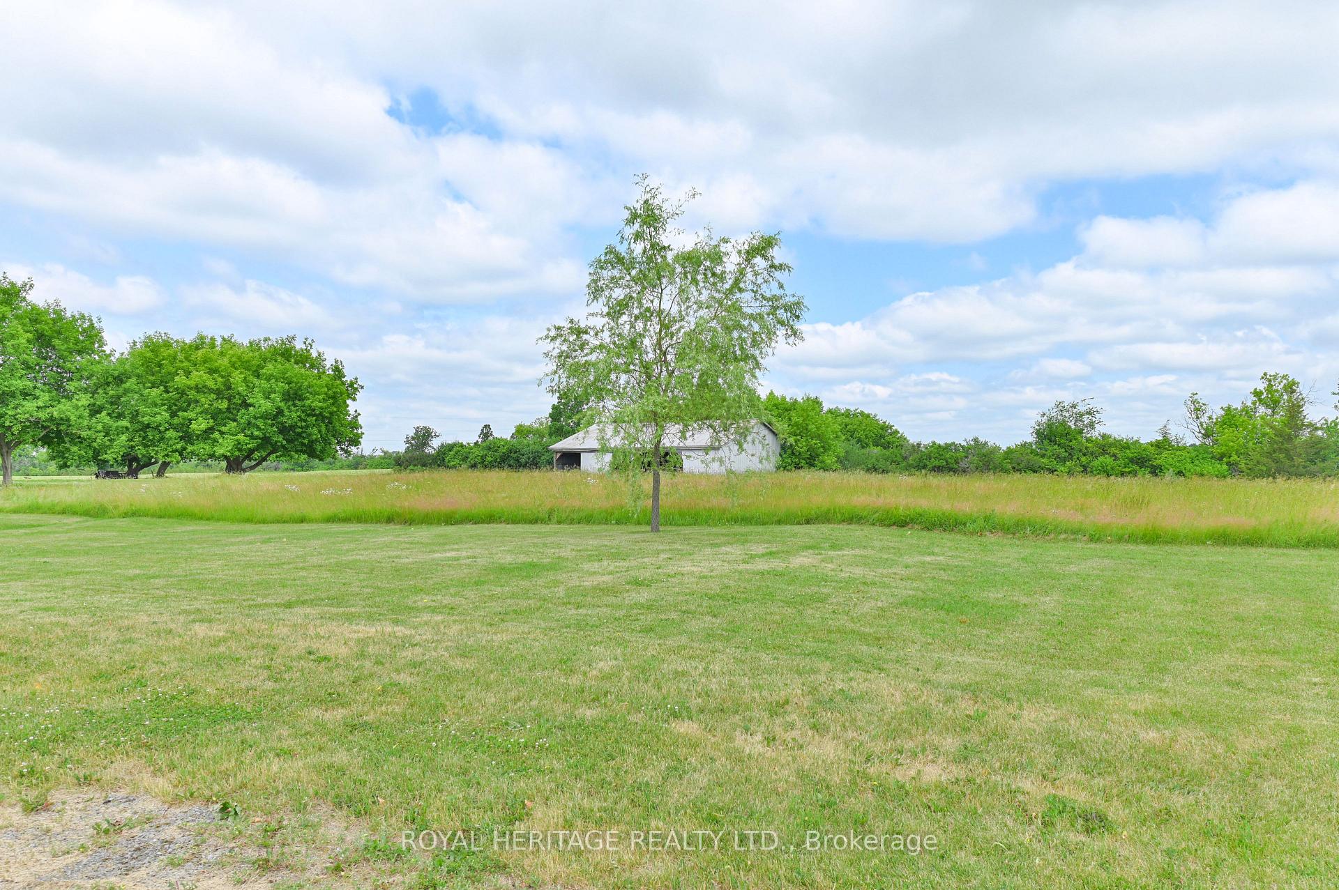 Photo 25 of 341 Casey Road, Belleville, Thurlow Ward — HOMEH