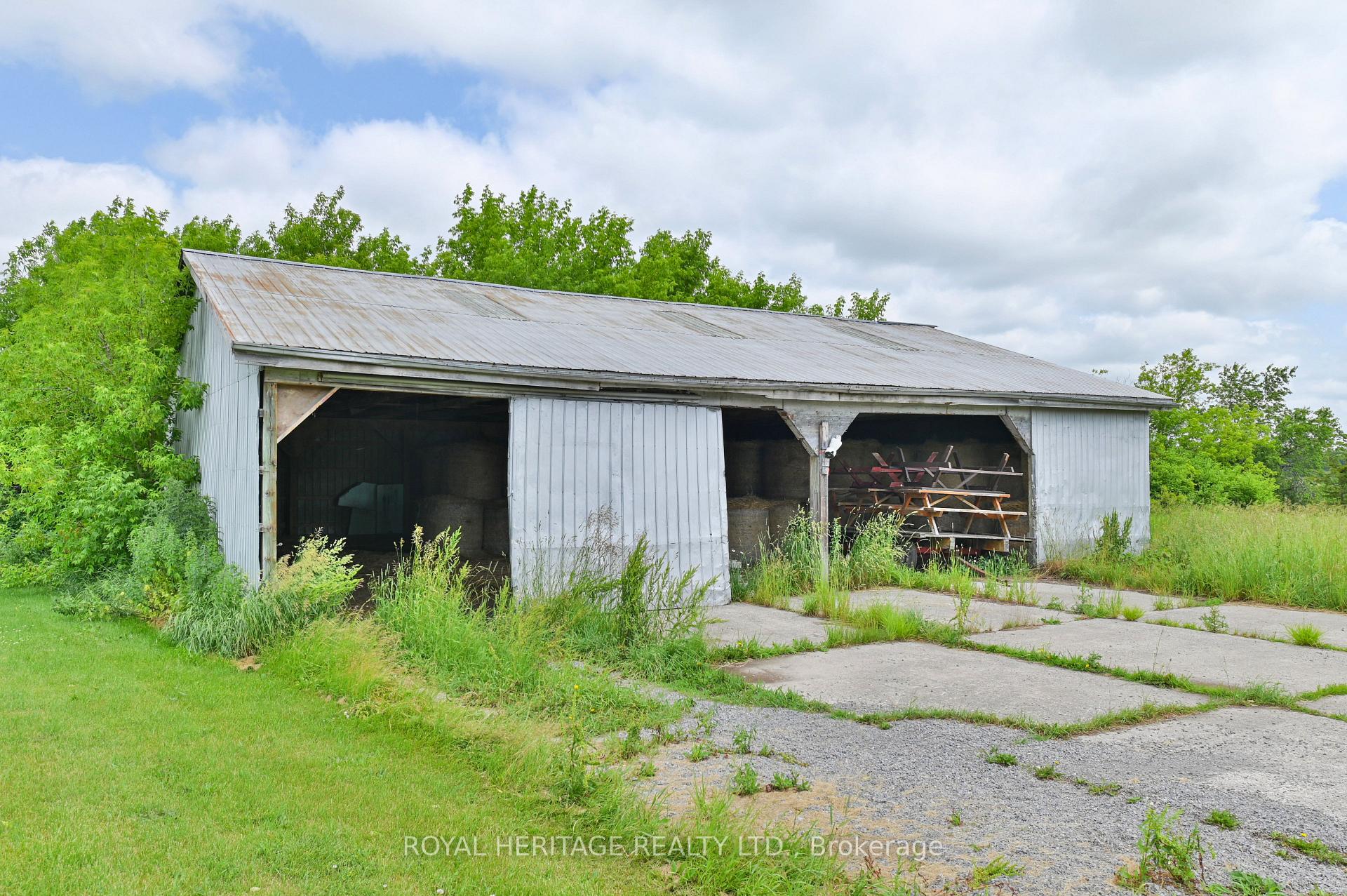 Photo 32 of 341 Casey Road, Belleville, Thurlow Ward — HOMEH