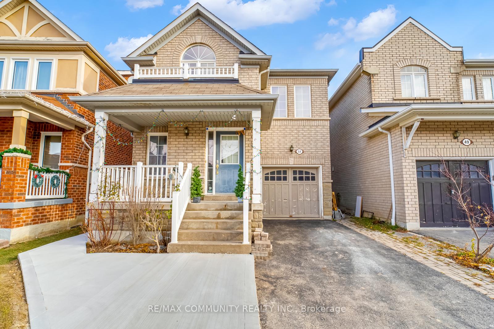 Photo 2 of 51 Feint Drive, Ajax, Northwest Ajax — HOMEH