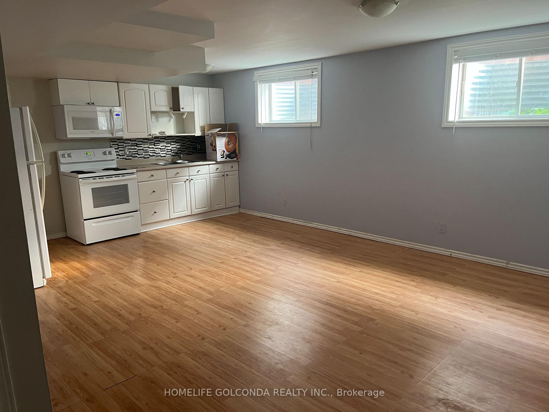 Photo 2 of Unit Lower, 179 Hanmer Street E, Barrie, East Bayfield — HOMEH