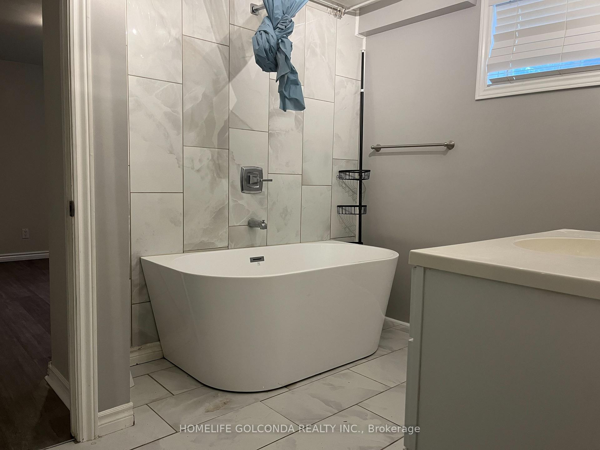 Photo 7 of Unit Lower, 179 Hanmer Street E, Barrie, East Bayfield — HOMEH