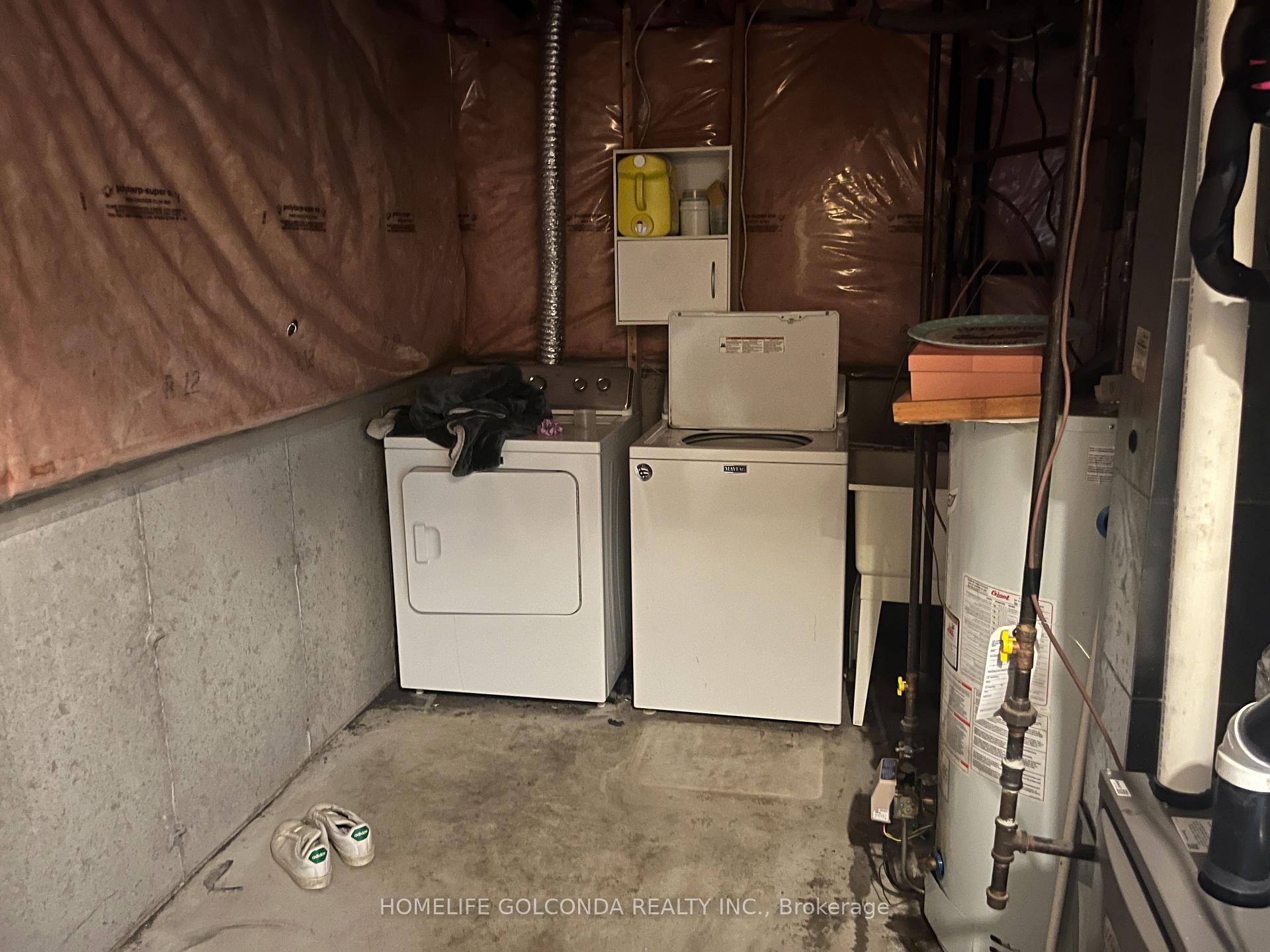 Photo 12 of Unit Lower, 179 Hanmer Street E, Barrie, East Bayfield — HOMEH