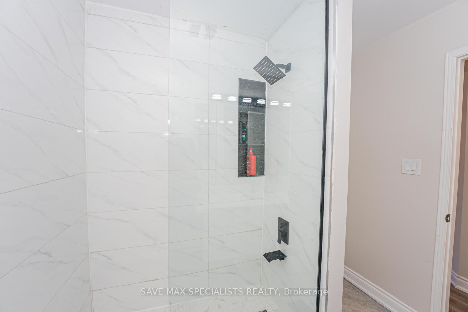 Photo 25 of 12 Bazin Road, Ajax, Central East — HOMEH
