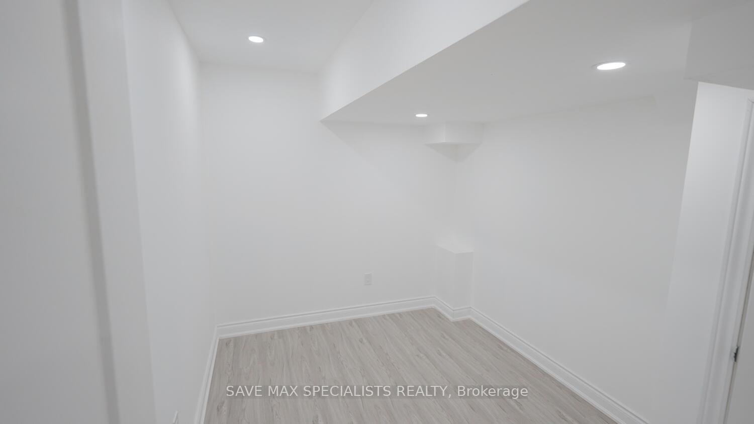 Photo 35 of 12 Bazin Road, Ajax, Central East — HOMEH