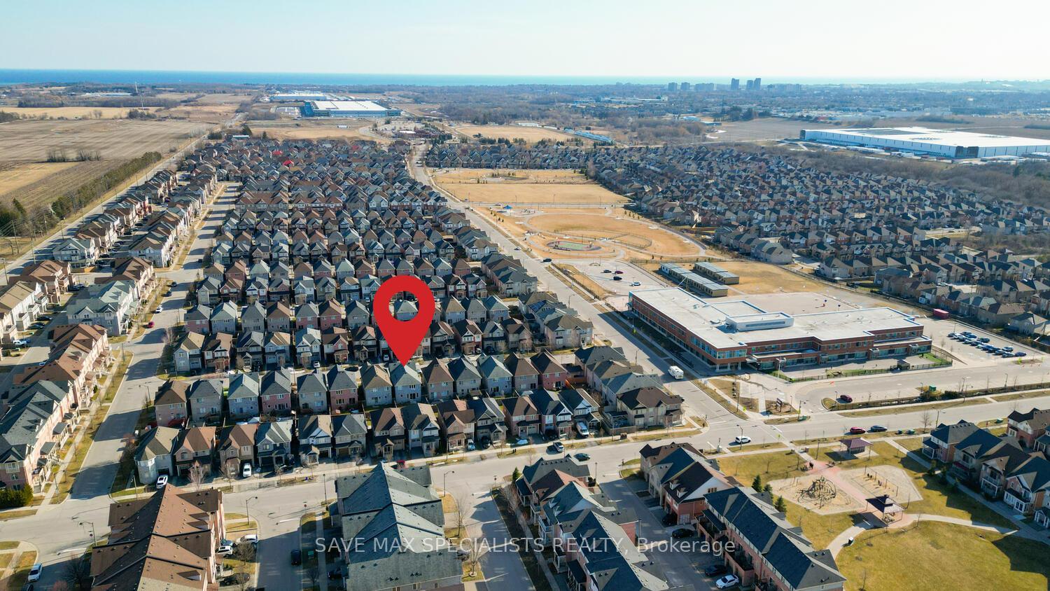 Photo 45 of 12 Bazin Road, Ajax, Central East — HOMEH