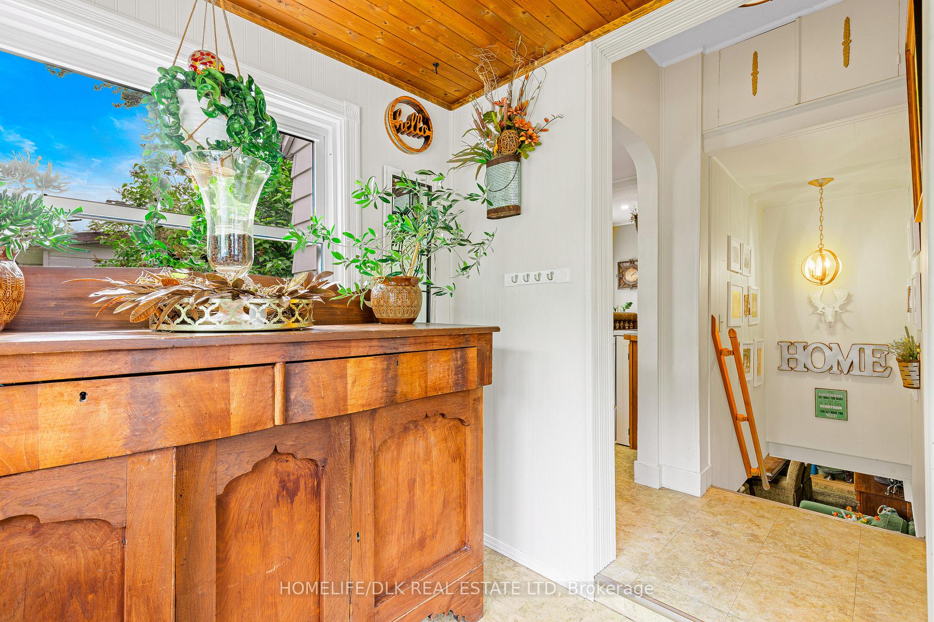 Photo 16 of 313 Pearl Street W, Brockville — HOMEH