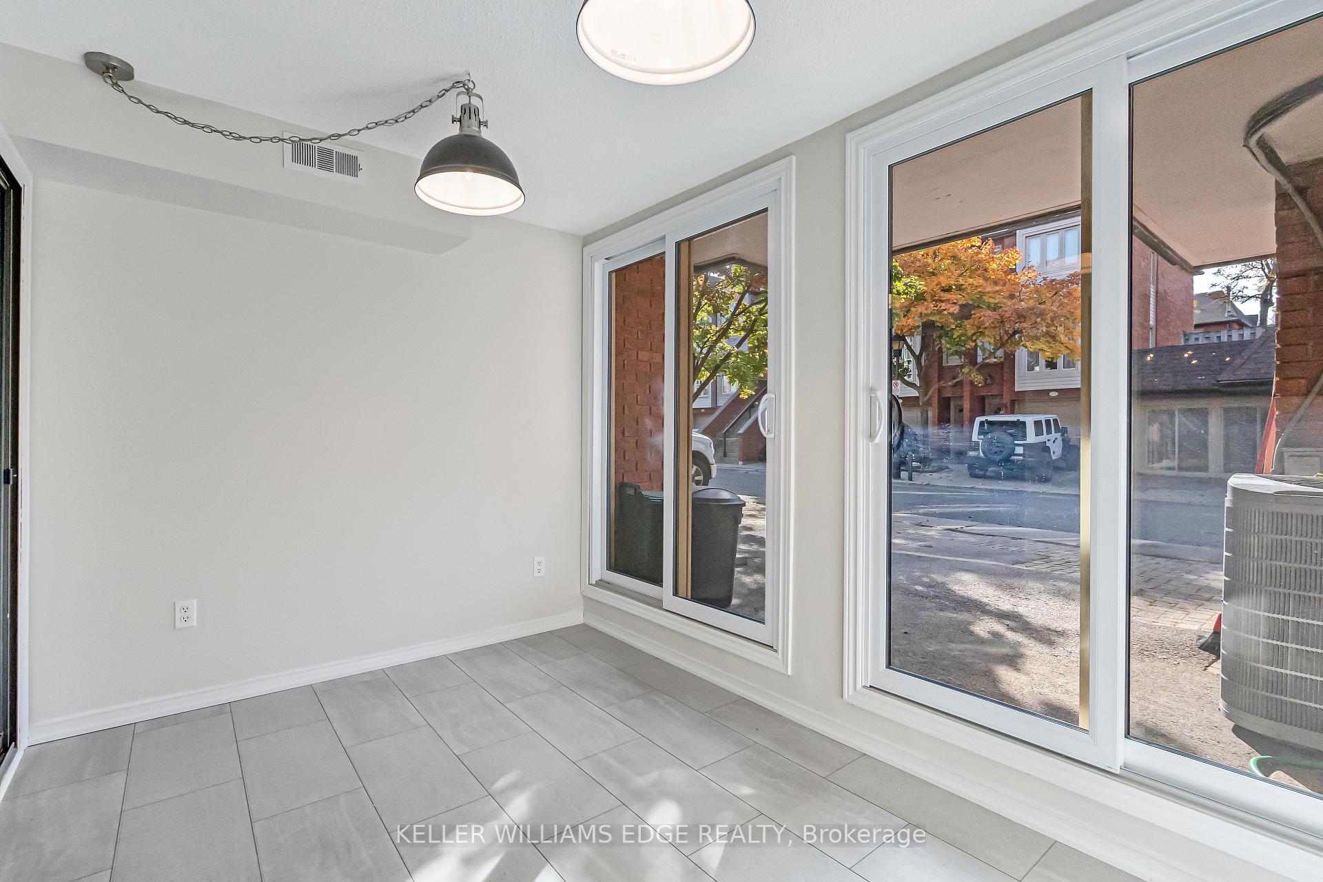 Photo 12 of Unit 422, 895 Maple Avenue, Burlington, Brant — HOMEH