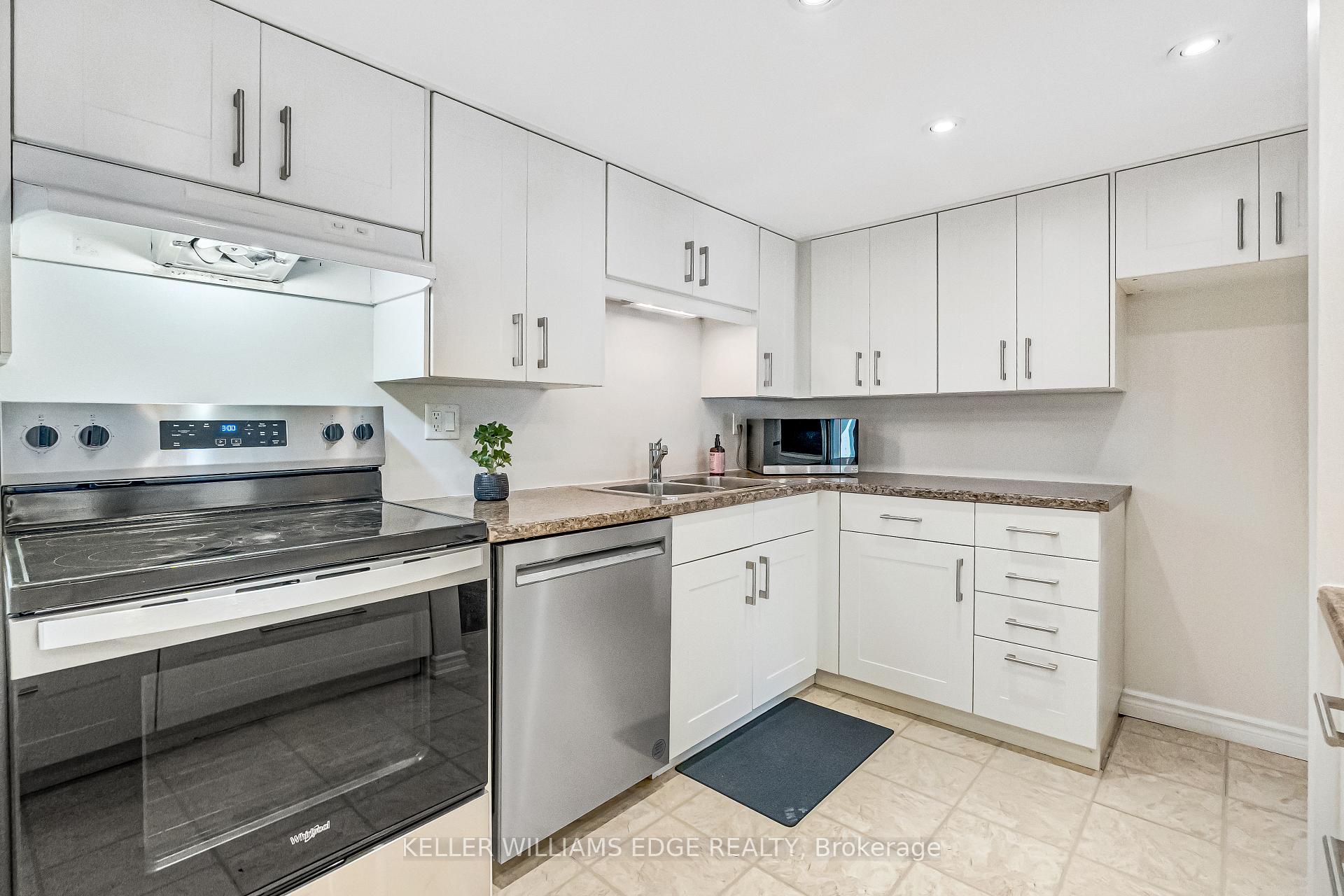 Photo 18 of Unit 422, 895 Maple Avenue, Burlington, Brant — HOMEH