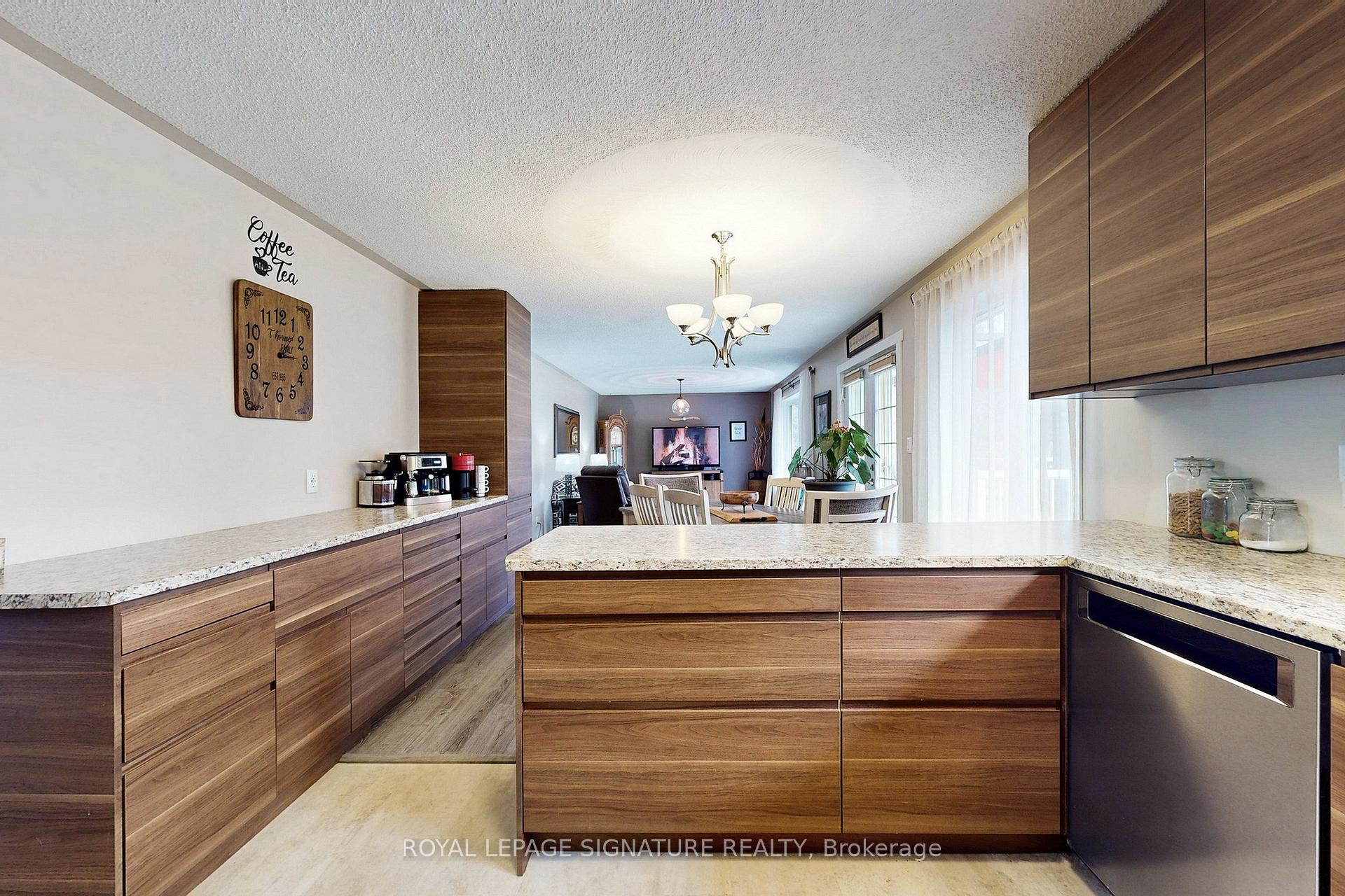 Photo 13 of 58 Aranda Way, Brighton, Rural Brighton — HOMEH