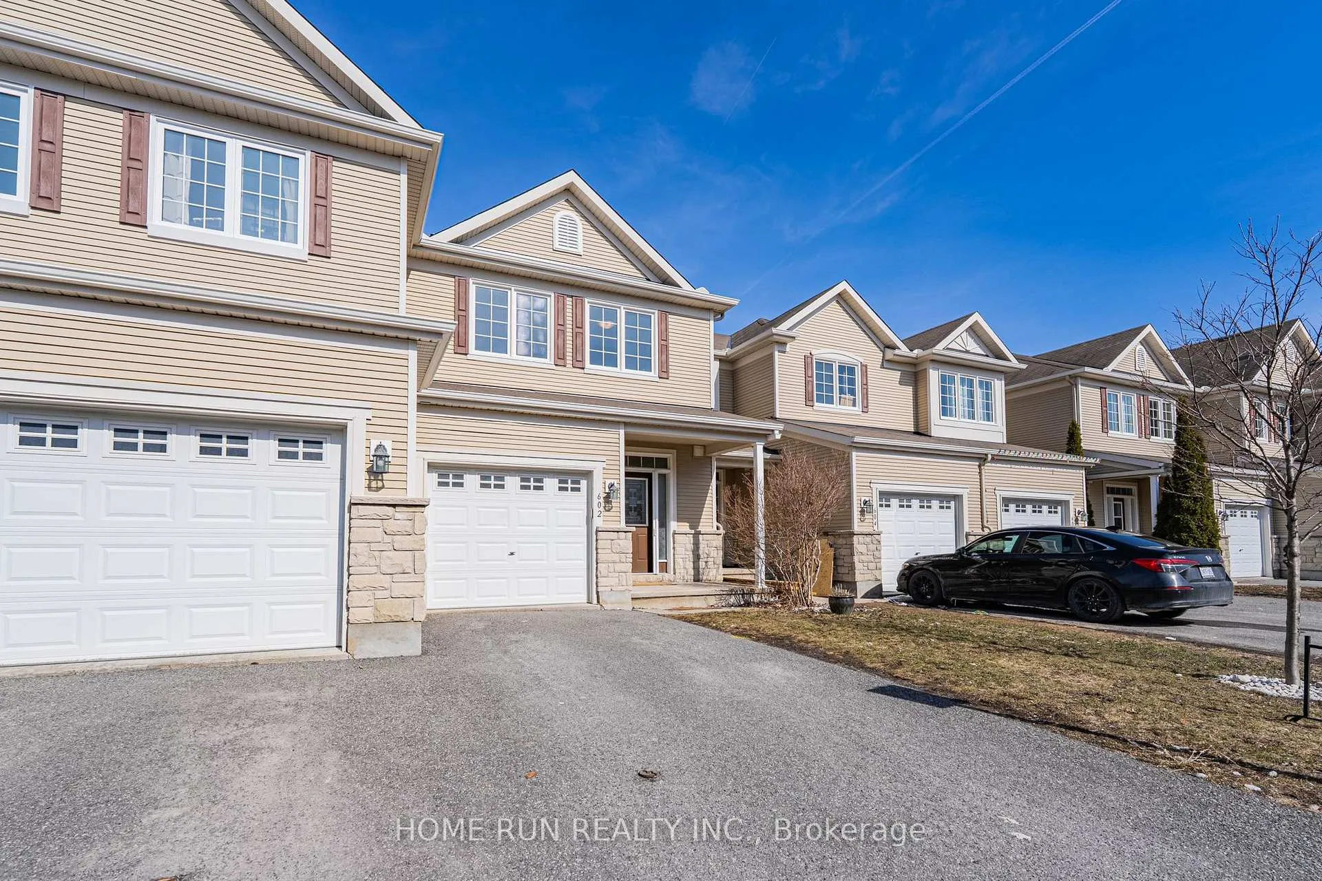 Photo 2 of 602 Pamplona Private, Ottawa, Barrhaven - Stonebridge — HOMEH