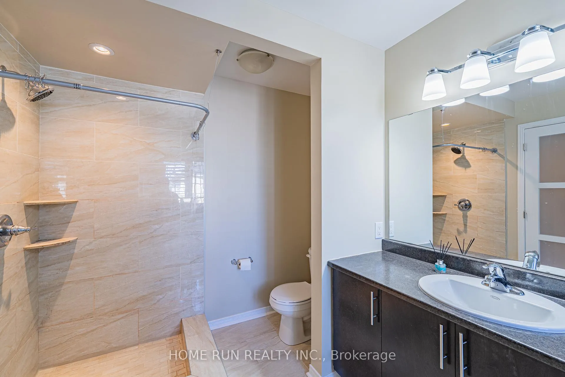 Photo 19 of 602 Pamplona Private, Ottawa, Barrhaven - Stonebridge — HOMEH