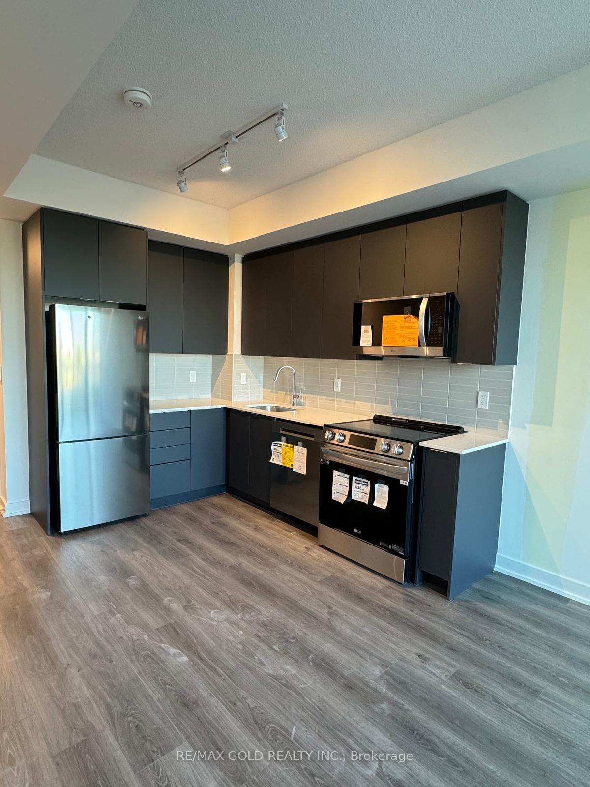 Photo 1 of Unit 420, 225 Malta Avenue, Brampton, Fletcher's Creek South — HOMEH